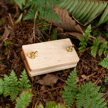 Load image into Gallery viewer, Pocket Size Handmade Solid Wood + Brass Flower/Botanical Press